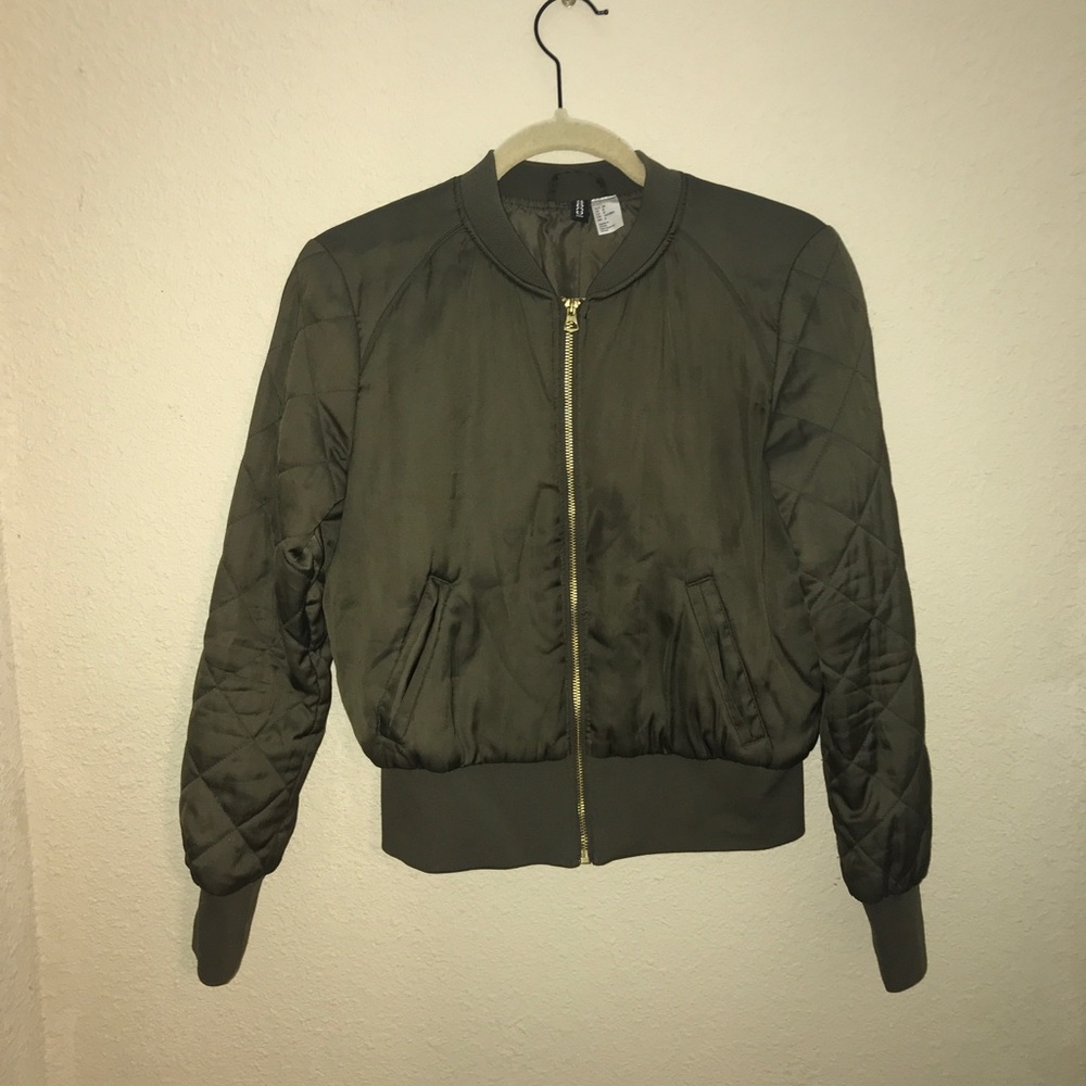 Women’s satin crewneck jacket
